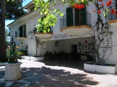 Artola Golf Hotel